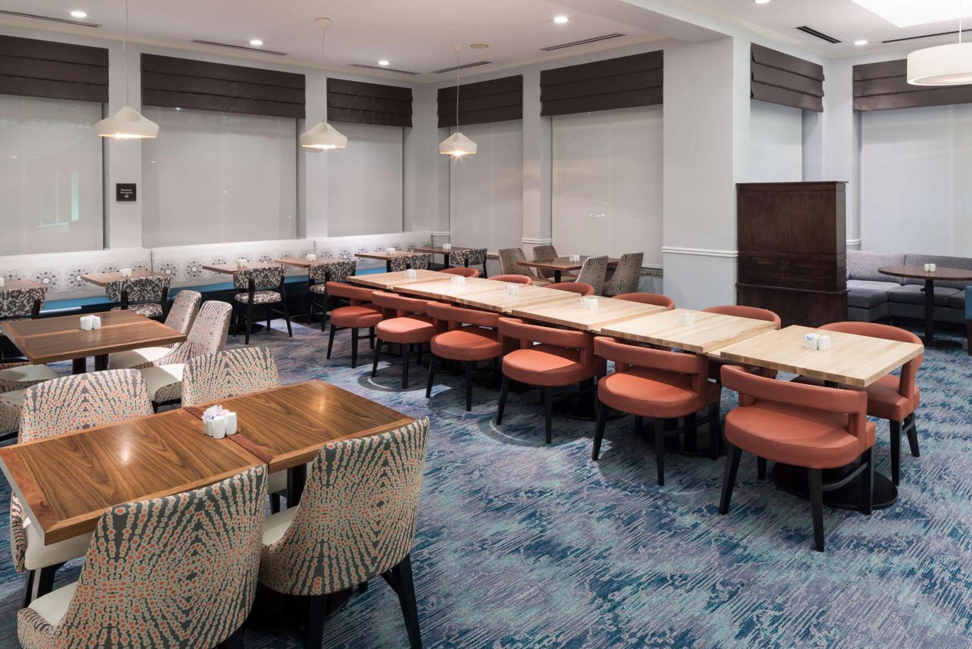 Hilton Garden Inn Фриско Экстерьер фото