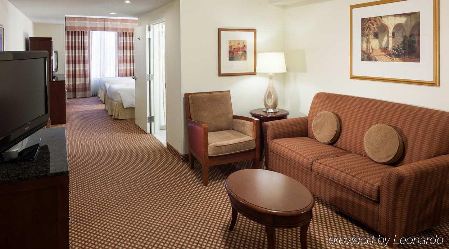 Hilton Garden Inn Фриско Экстерьер фото