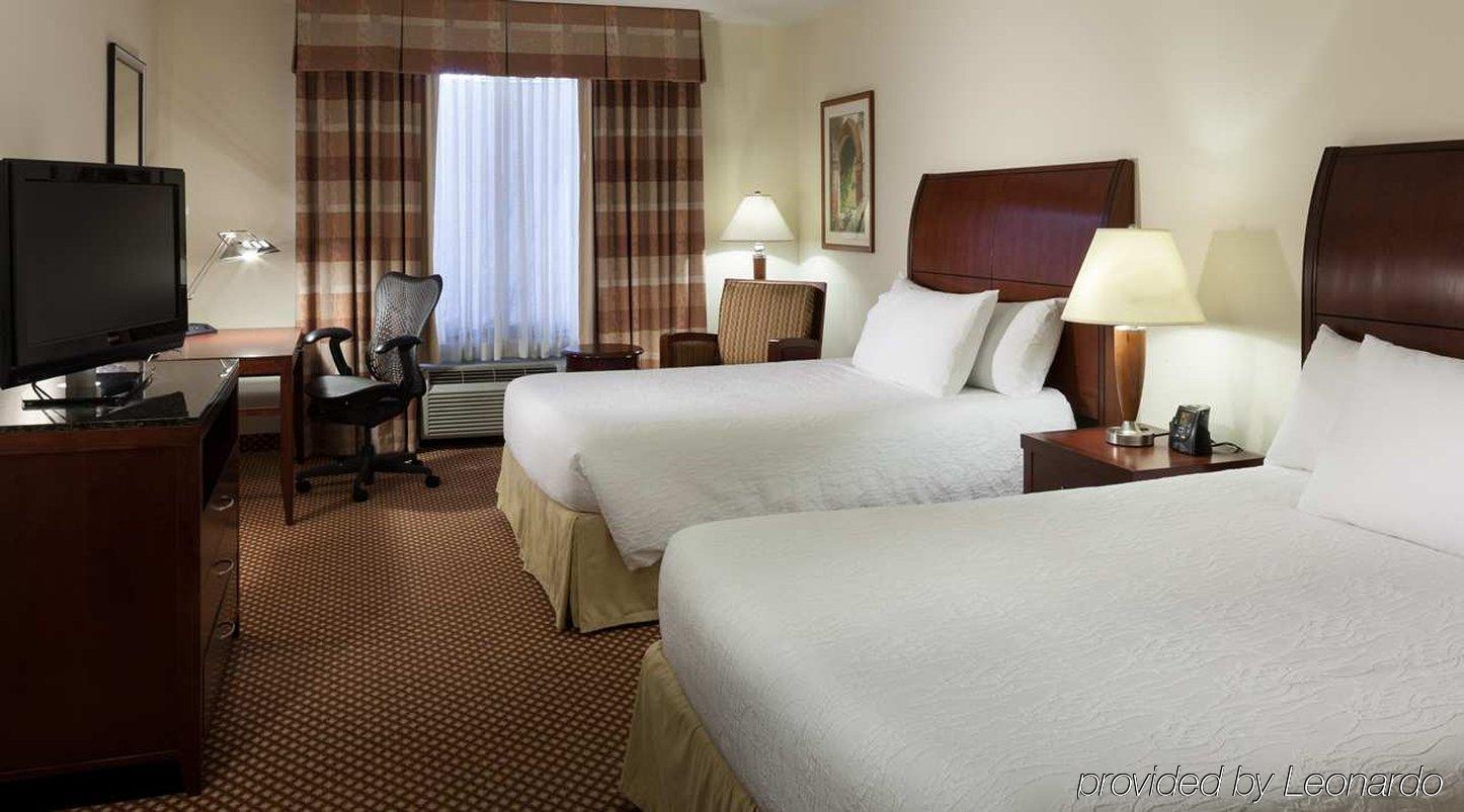 Hilton Garden Inn Фриско Экстерьер фото